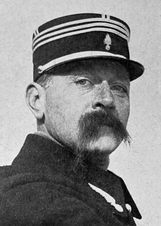 Charles de Tricornot de Rose height profile photo