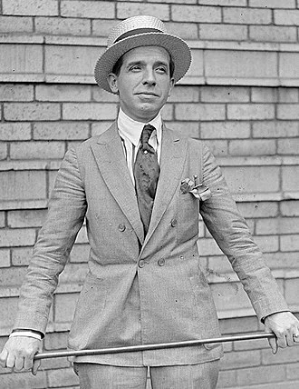 Charles Ponzi height profile photo