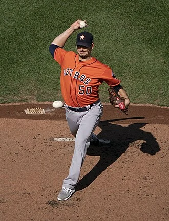 Charlie Morton (pitcher) height profile photo