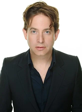 Charlie Walk height profile photo