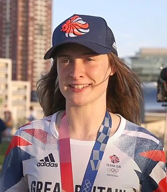 Charlotte Worthington height profile photo
