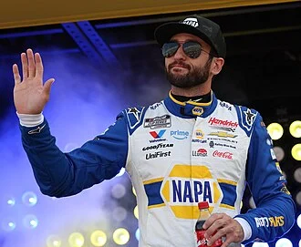 Chase Elliott height profile photo