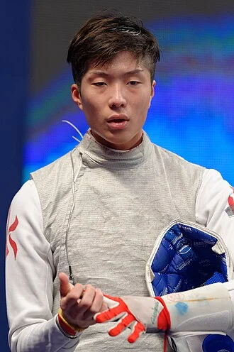Cheung Ka Long height profile photo