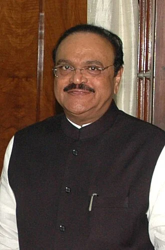 Chhagan Bhujbal height profile photo