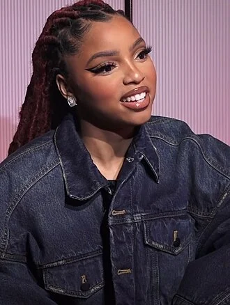 Chloe Bailey height profile photo
