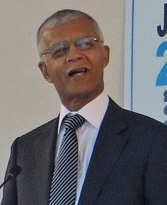Chokwe Lumumba height profile photo