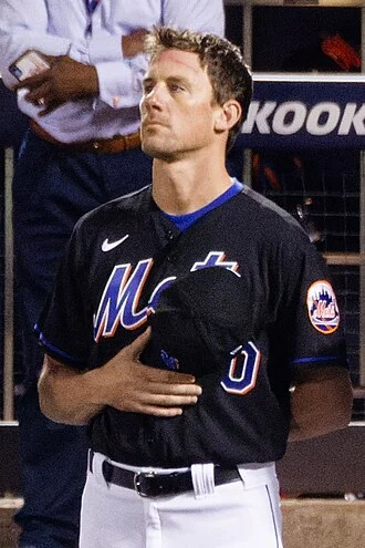 Chris Bassitt height profile photo