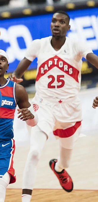 Chris Boucher (basketball) height profile photo