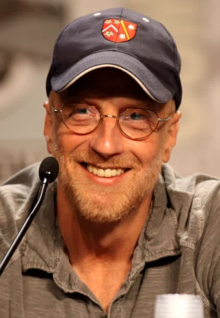 Chris Elliott height profile photo
