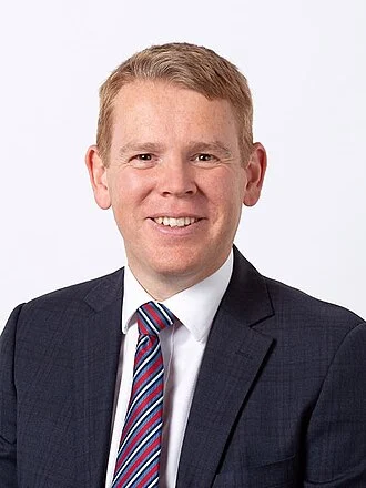 Chris Hipkins height profile photo