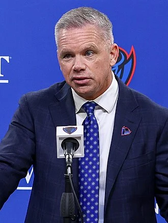 Chris Holtmann height profile photo