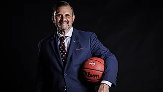 Chris Jans height profile photo