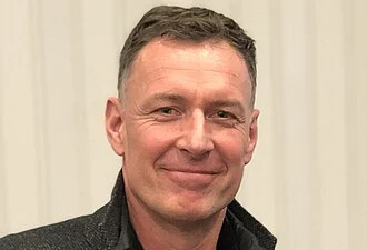Chris Sutton height profile photo