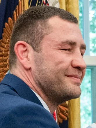 Chris van Heerden height profile photo