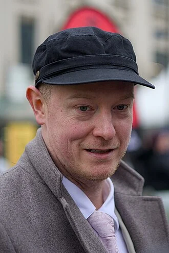 Chris Wakelin height profile photo