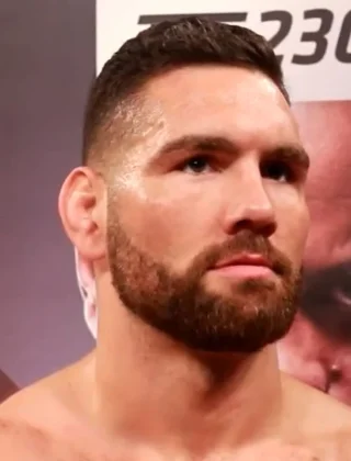 Chris Weidman height profile photo