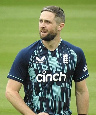 Chris Woakes height profile photo