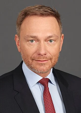 Christian Lindner height profile photo