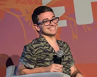 Christian Siriano height profile photo