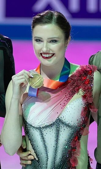 Christina Carreira height profile photo