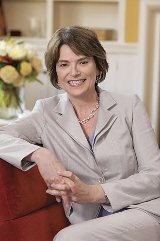Christina Paxson height profile photo