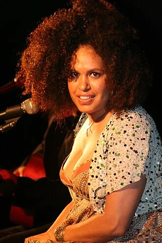Christine Anu height profile photo
