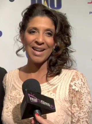 Christine Devine height profile photo