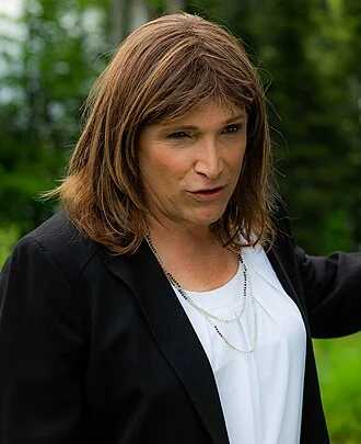 Christine Hallquist height profile photo