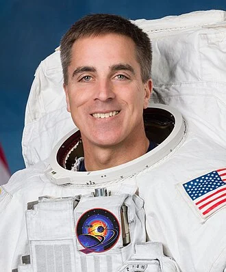 Christopher Cassidy height profile photo