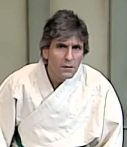 Christopher Ryan height profile photo