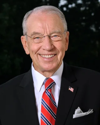 Chuck Grassley height profile photo