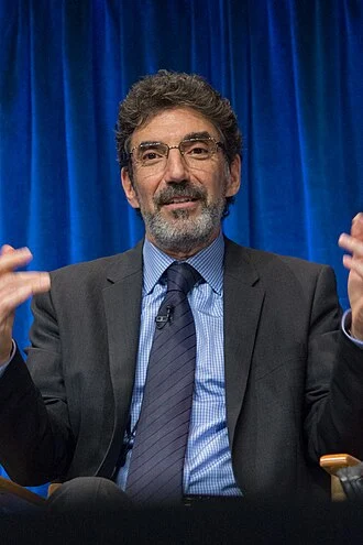 Chuck Lorre height profile photo