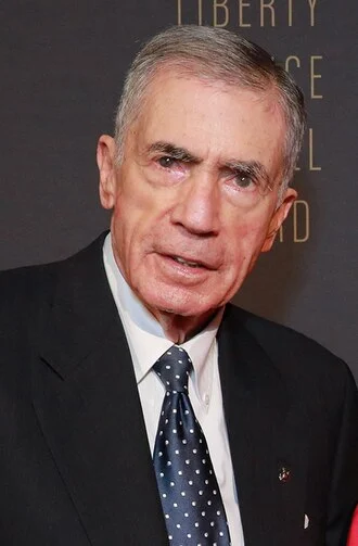 Chuck Robb height profile photo