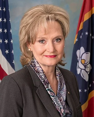 Cindy Hyde-Smith height profile photo