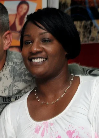Cirie Fields height profile photo
