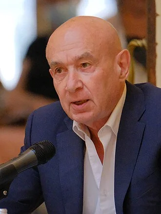 Claude Malhuret height profile photo