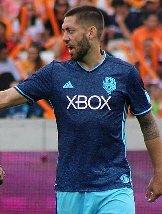 Clint Dempsey height profile photo