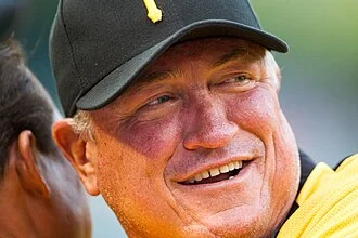 Clint Hurdle height profile photo
