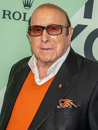 Clive Davis height profile photo