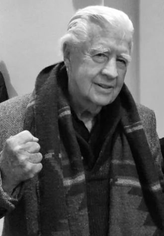 Clu Gulager height profile photo
