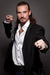 Coach (Survivor contestant) height profile photo