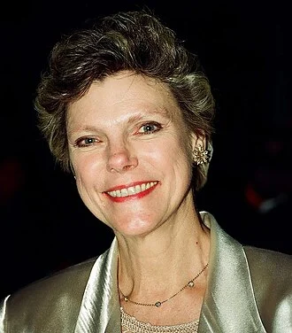Cokie Roberts height profile photo