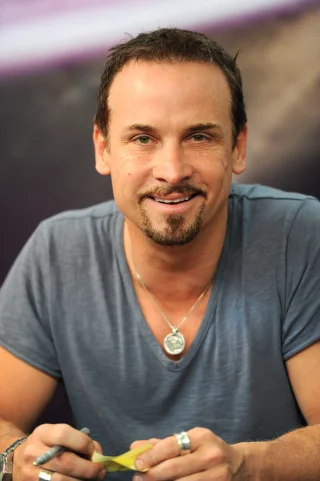 Colin Cunningham height profile photo
