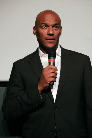 Colin Salmon height profile photo