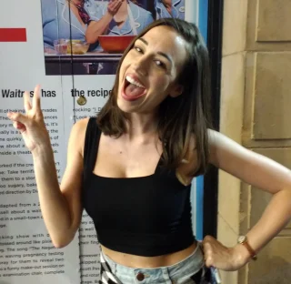 Colleen Ballinger height profile photo