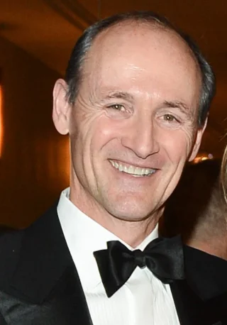 Colm Feore height profile photo