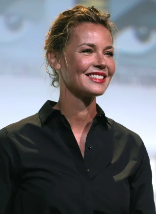 Connie Nielsen height profile photo