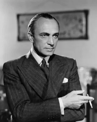 Conrad Veidt height profile photo