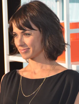 Constance Zimmer height profile photo