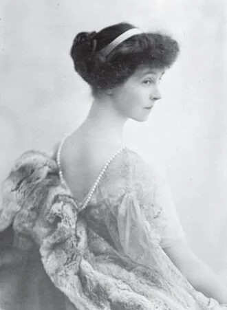 Consuelo Vanderbilt height profile photo